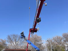 🏗️ 新潟県で新しい2.8t橋型クレーンの設置開始！🚧✨